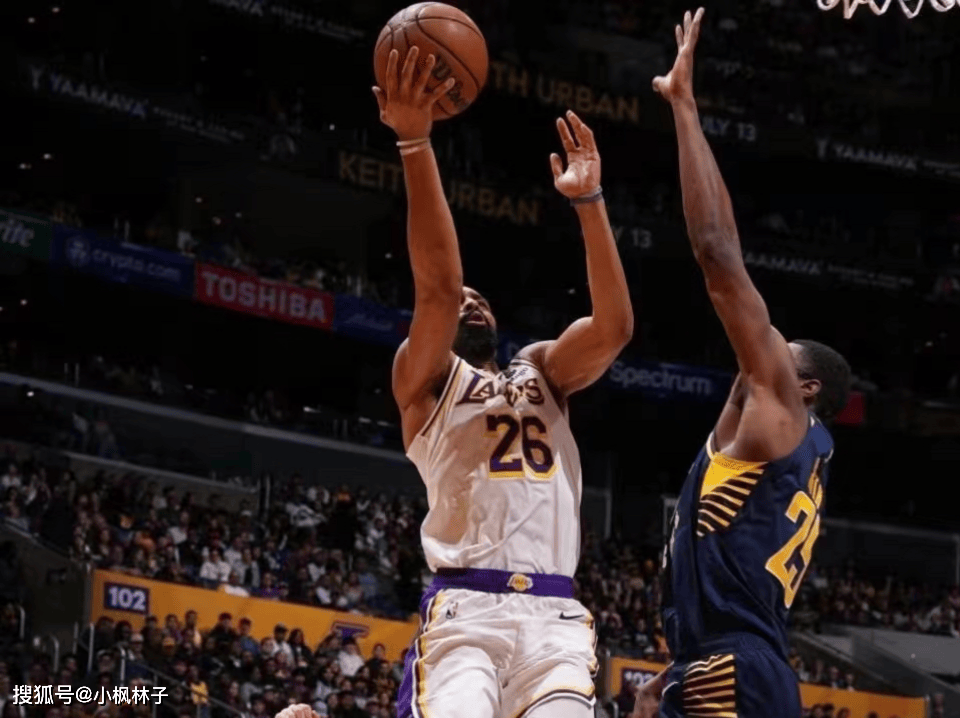 乐鱼网站浓眉哥重要时刻爆冷，MAD带队取胜！的简单介绍